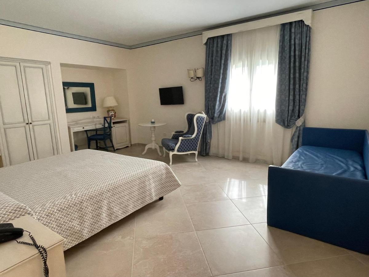 Готель Relais Antiche Saline Torre Nubia Екстер'єр фото