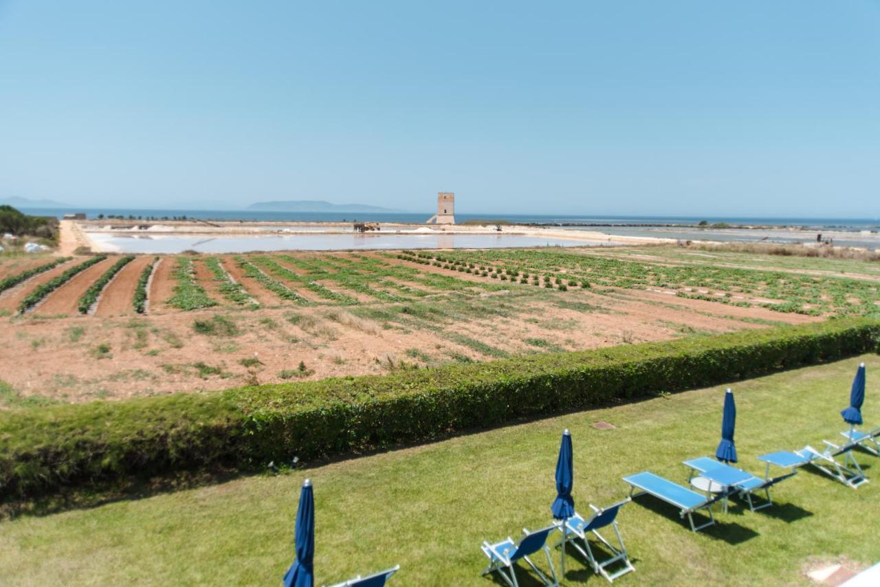 Готель Relais Antiche Saline Torre Nubia Екстер'єр фото