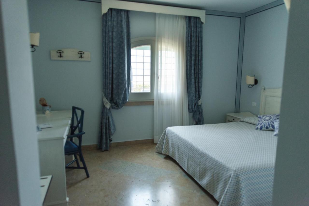 Готель Relais Antiche Saline Torre Nubia Екстер'єр фото