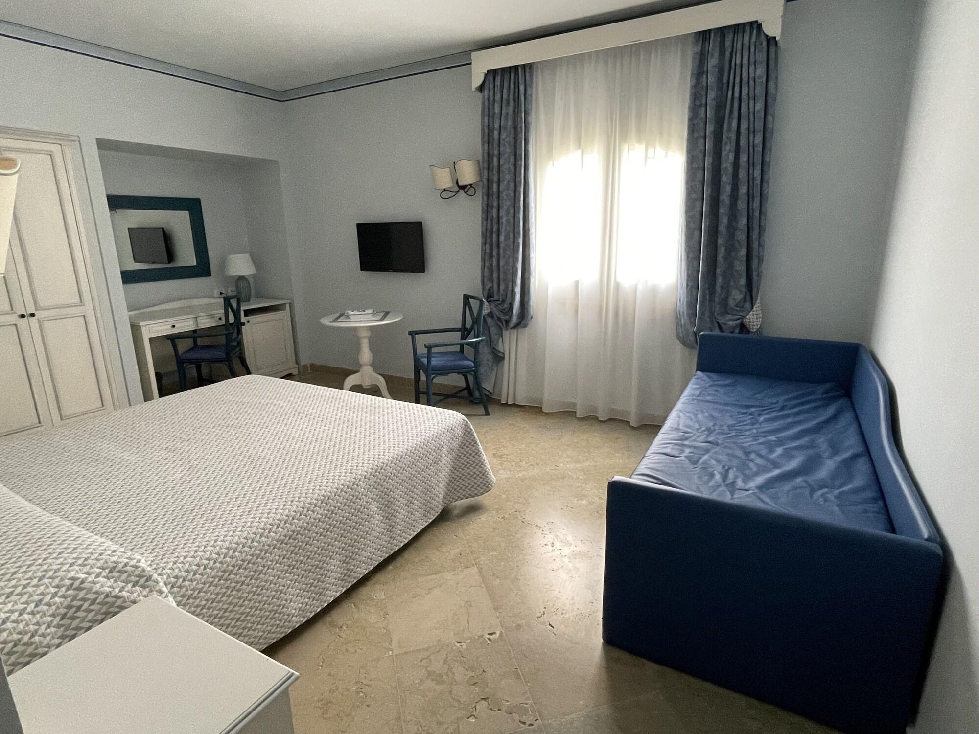 Готель Relais Antiche Saline Torre Nubia Екстер'єр фото
