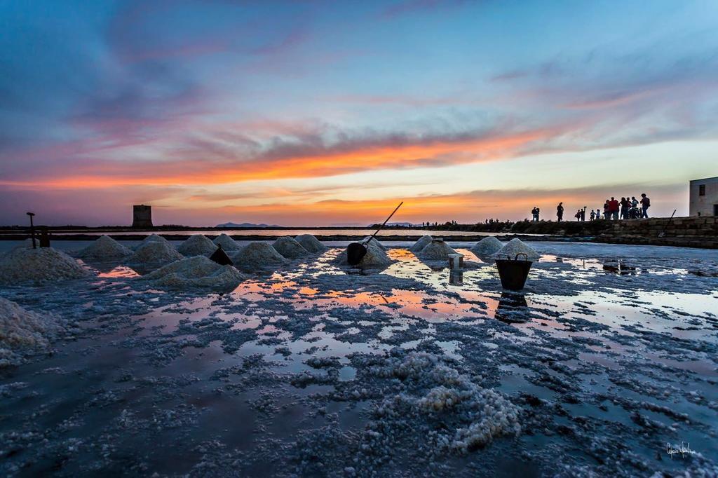 Готель Relais Antiche Saline Torre Nubia Екстер'єр фото
