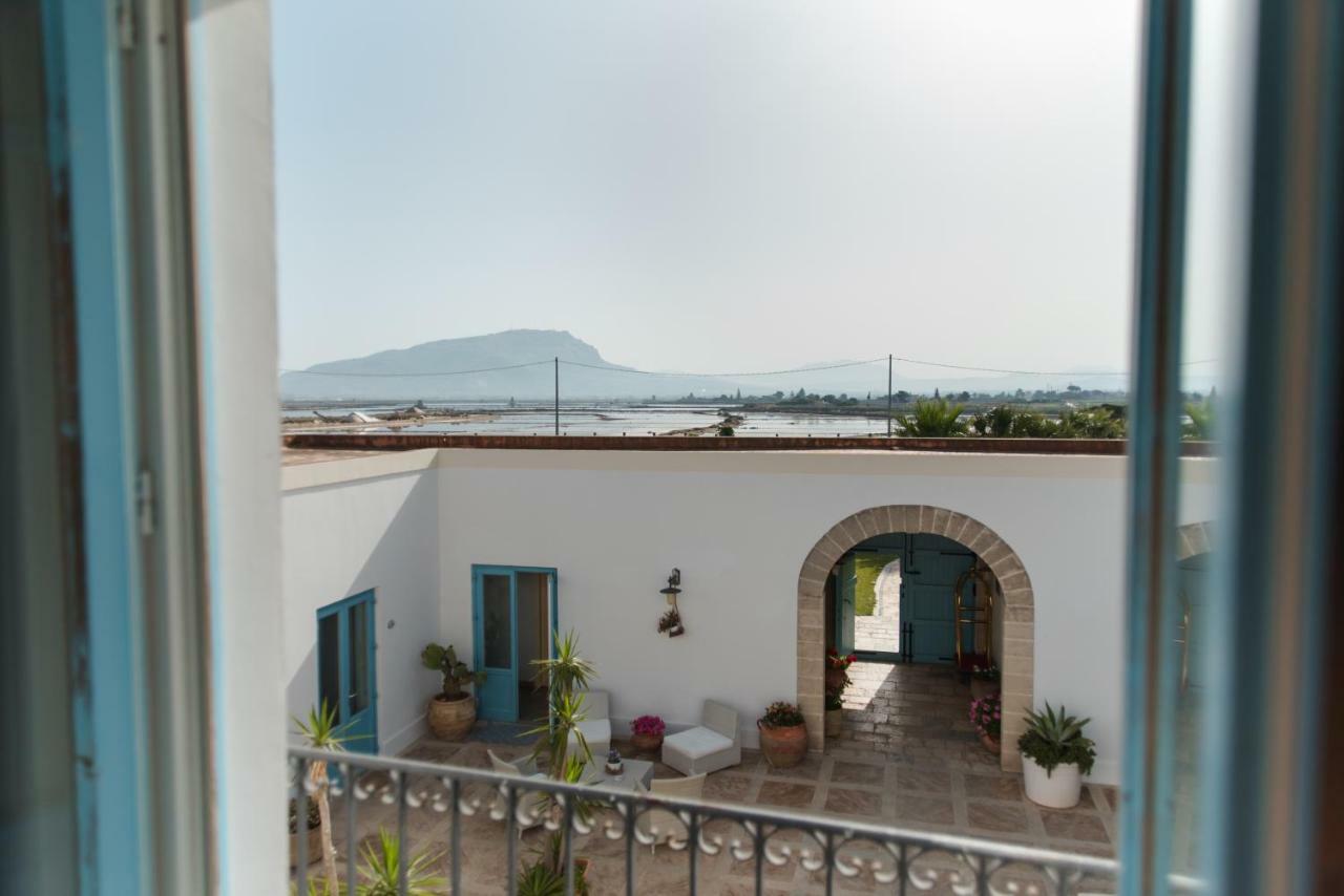 Готель Relais Antiche Saline Torre Nubia Екстер'єр фото